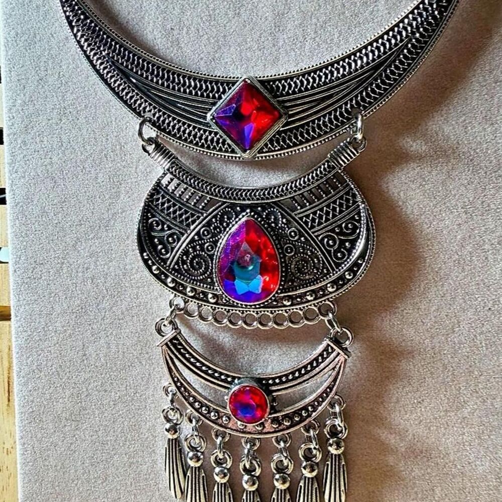 Paparazzi-fashion Women's Silver and Black Jewelry